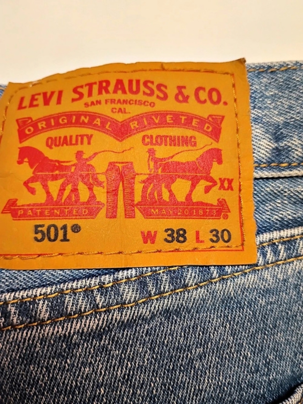Levi's 501 Men's Straight Jeans Waist 38 L30 Blue - Picture 4 of 6